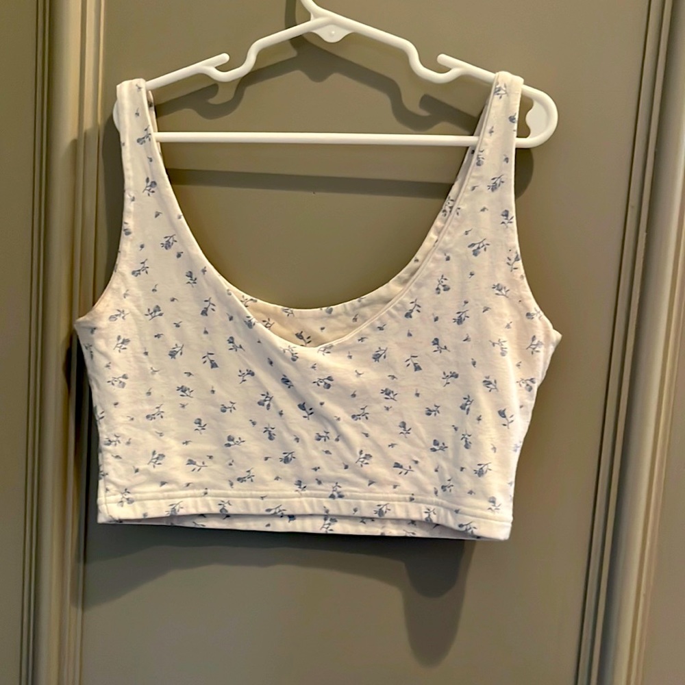 Brandy Melville crop top.